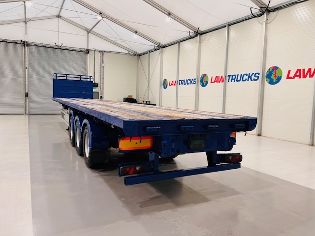 SDC Tri Axle PSK Extendable Flatbed Trailer