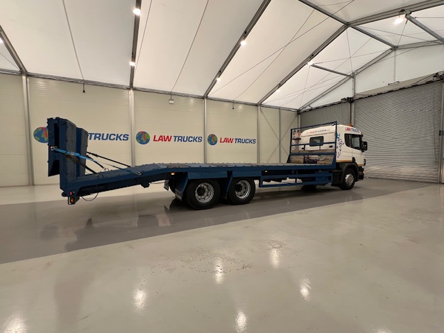 Scania 114 340 6×2 Sleeper Cab Beavertail