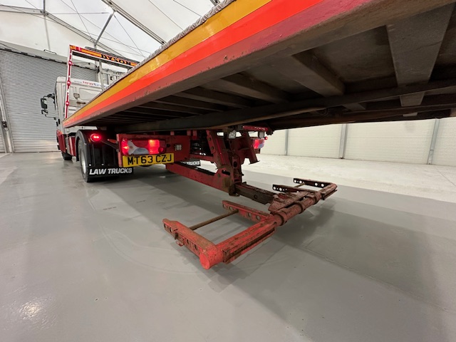 MAN TGL 12.220 Crew Cab Tilt and Slide