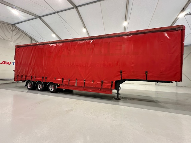 Kerbaid Miles Nunn Tri Axle Stepframe Enclosed Lowloader