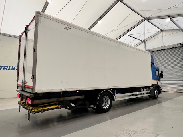 Scania P250 4×2 Sleeper Cab Fridge Box