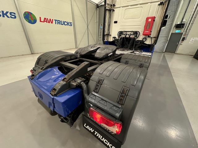 Scania R450 6×2 Midlift Topline Tractor Unit