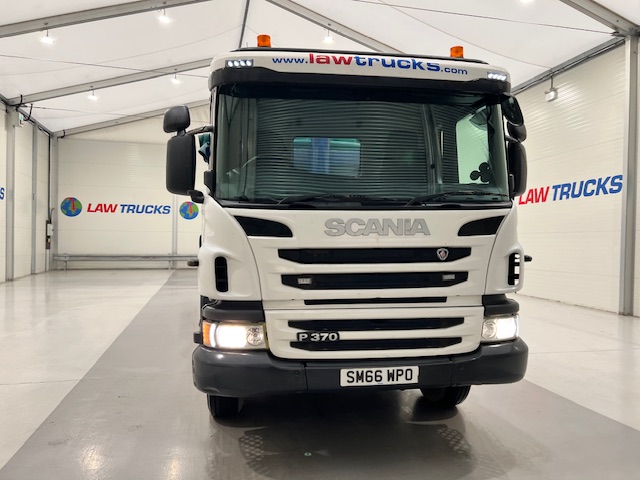 Scania  P370 8×4 Day Cab Tipper
