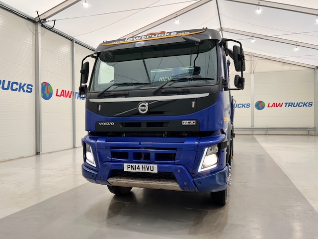 Volvo FM 410 8×4 Day Cab Steel Tipper