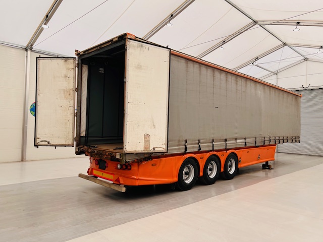 Don Bur Tri Axle 4.2m Curtainsider Trailer