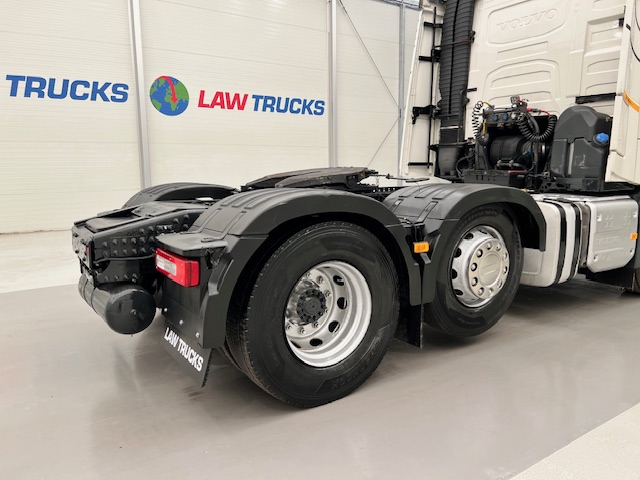 Volvo FH 500 6×2 Sleeper Cab Midlift Tractor Unit