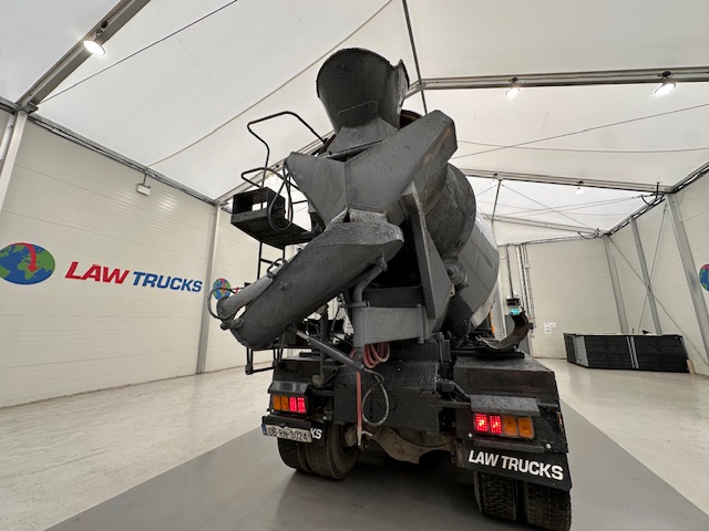 Hino 700 3241 8×4 Cement Mixer