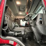Scania P230 4×2 Sleeper Cab Curtainsider - thumbnail