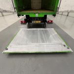 Mercedes Actros 2536 6×2 Sleeper Cab Curtainsider - thumbnail