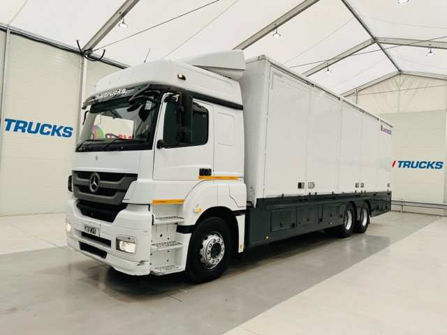 Mercedes 2543 6×2 10 Tyre Rear Lift Sleeper Cab Box Van