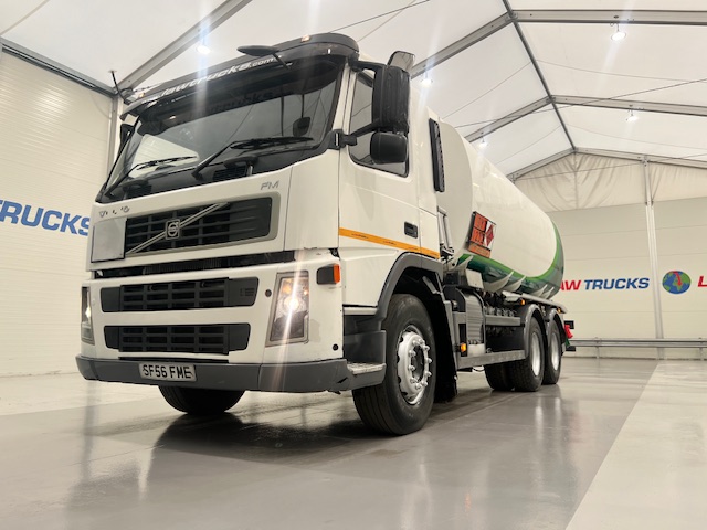 Volvo FM9 300 19000 Litre Fuel Tanker