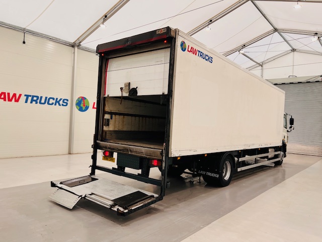 DAF CF 250 4×2 Day Cab Fridge Box