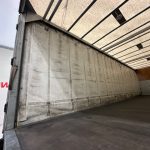 DAF CF 330 6×2 Rear Lift Sleeper Cab Curtainsider - thumbnail
