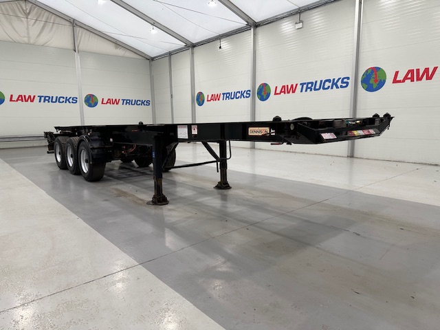 Dennison Tri Axle Sliding Skeletal Trailer BPW