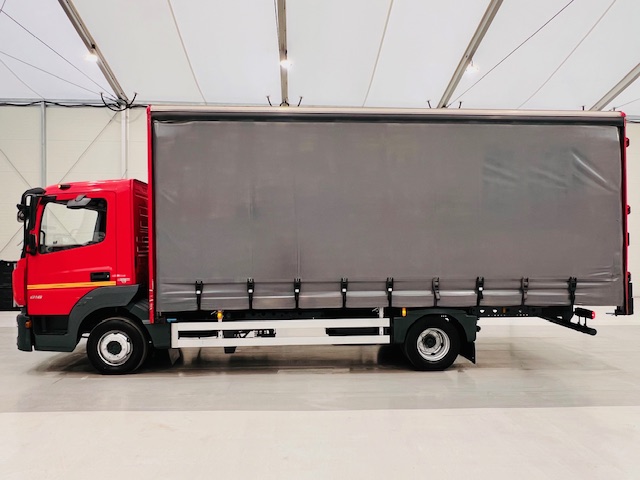 Mercedes Atego 816 Day Cab Curtainsider