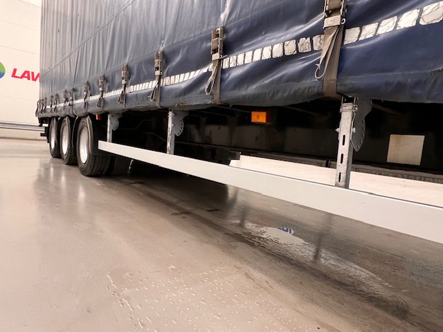 SDC Tri Axle Double Decker Curtainsider Trailer