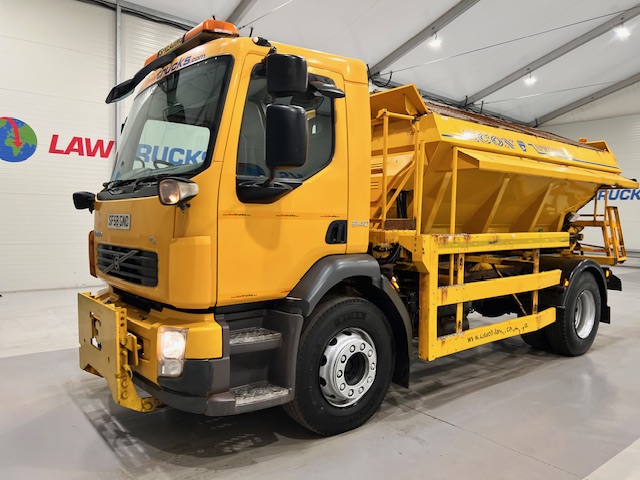 Volvo FE 240 4×2 Day Cab Gritter