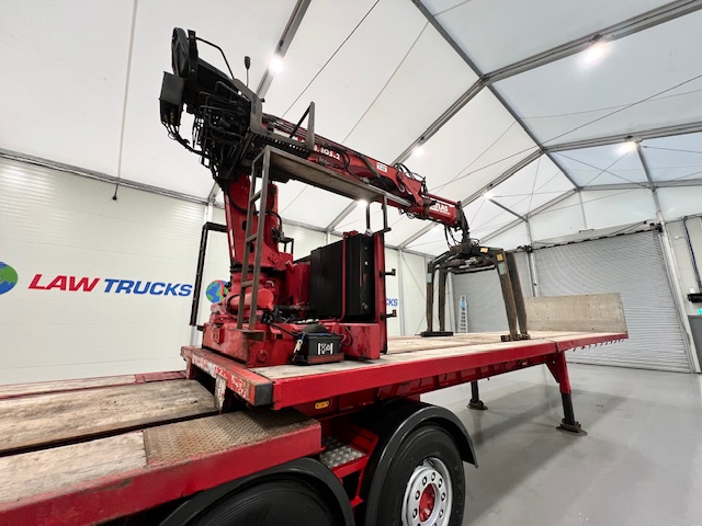 Corus Tri Axle Flatbed Brick Grab Trailer