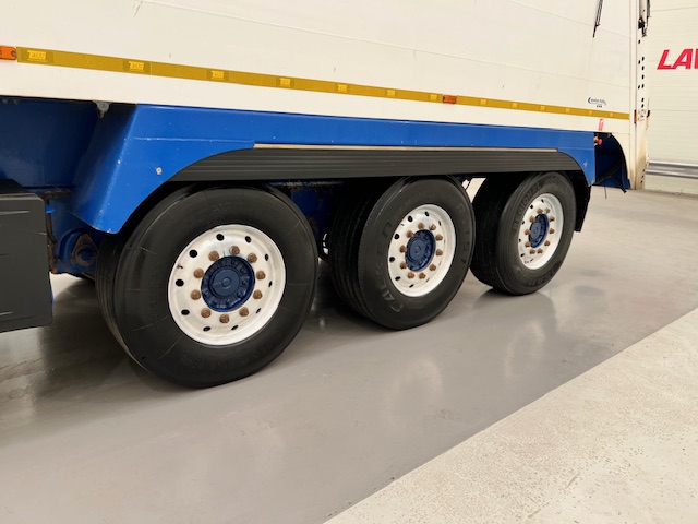 Titan Thinwall V Walking Floor Aggregate Trailer