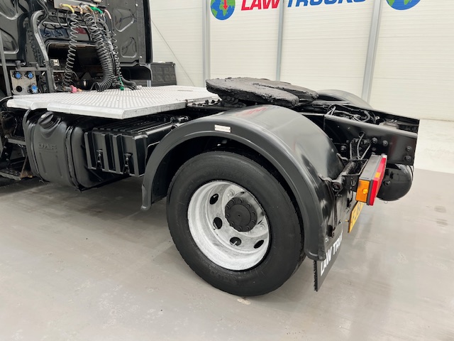 DAF LF 260 4×2 Rest Cab Tractor Unit