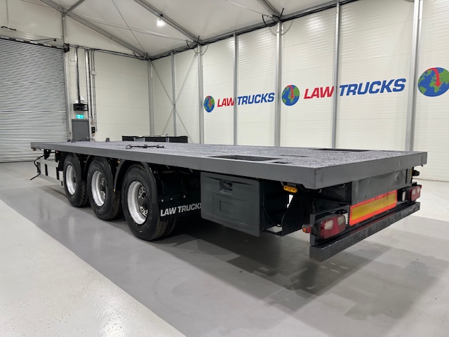 Weightlifter Tri Axle Flatbed Drawbar Trailer