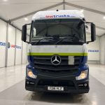 Mercedes Actros 2530 6×2 Sleeper Cab Curtainsider - thumbnail