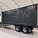 Volvo FM9 260 10 Tyre Sleeper Cab Curtainsider - thumbnail