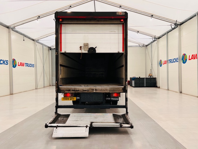 DAF CF 250 4×2 Day Cab Fridge Box