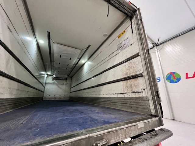Scania P250 4×2 Sleeper Cab Fridge Box