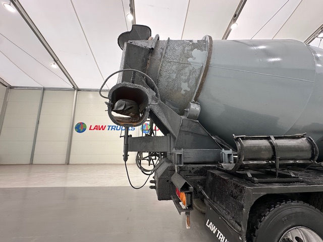 Hino 700 3241 8×4 Cement Mixer