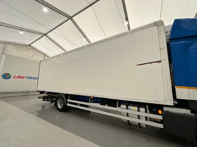 Scania P250 4×2 Sleeper Cab Fridge Box