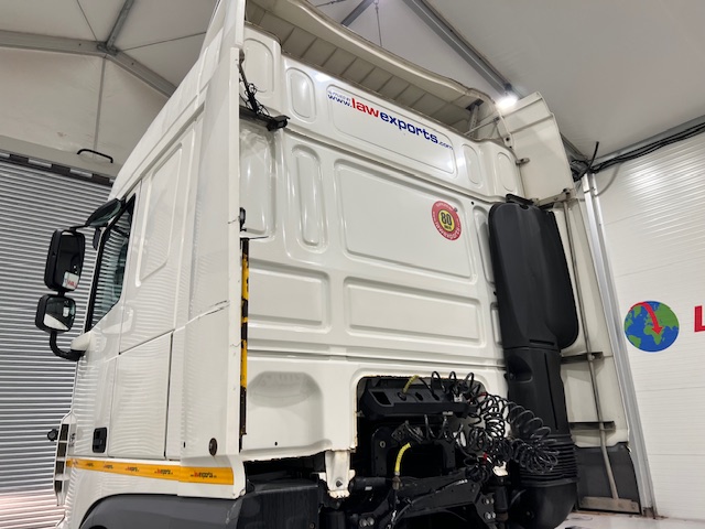 DAF XF 460 6×2 Space Cab Tractor Unit