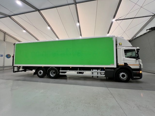 Scania P280 6×2 Rear Lift Day Cab Fridge Box