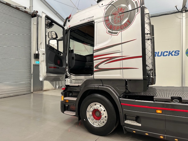 Scania R450 6×2 Highline Midlift Tractor Unit