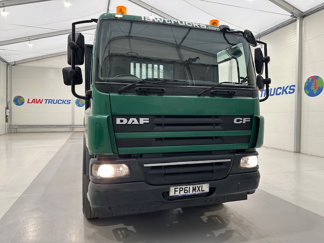 DAF CF75 310 6×2 Rear Lift Flatbed