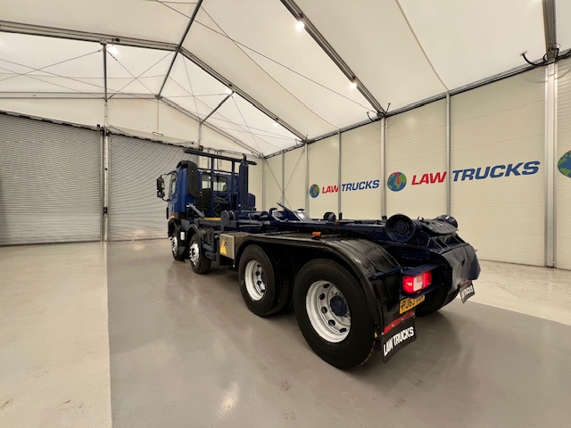 DAF CF85 360 8×4 Day Cab Hookloader
