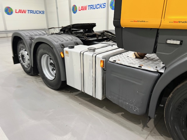 Scania R450 6×2 Rear Lift Tractor Unit PTO
