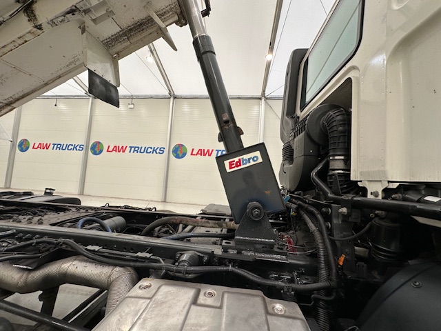 DAF CF 370 8×4 Day Cab Tipper