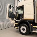 Volvo FM 450 Dropside Brick Grab Drawbar - thumbnail