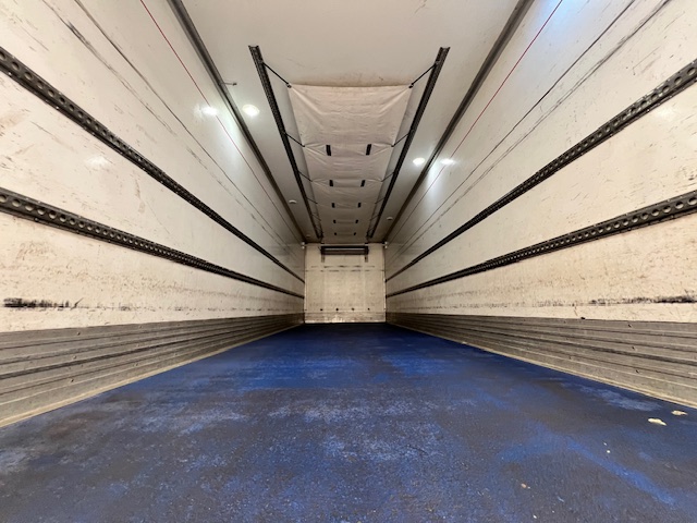 Scania P250 4×2 Sleeper Cab Fridge Box