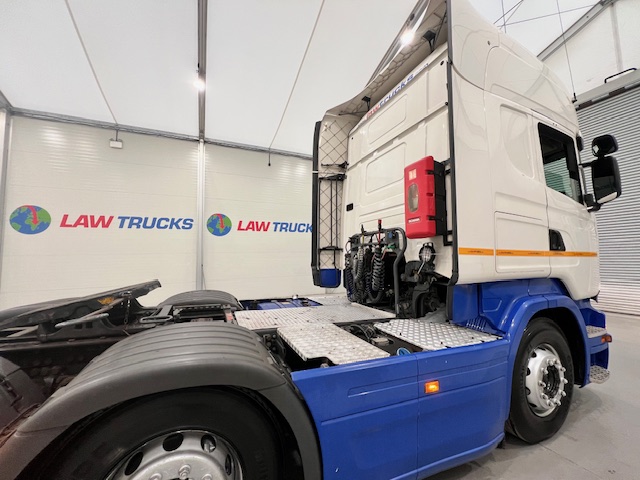Scania R450 6×2 Midlift Topline Tractor Unit