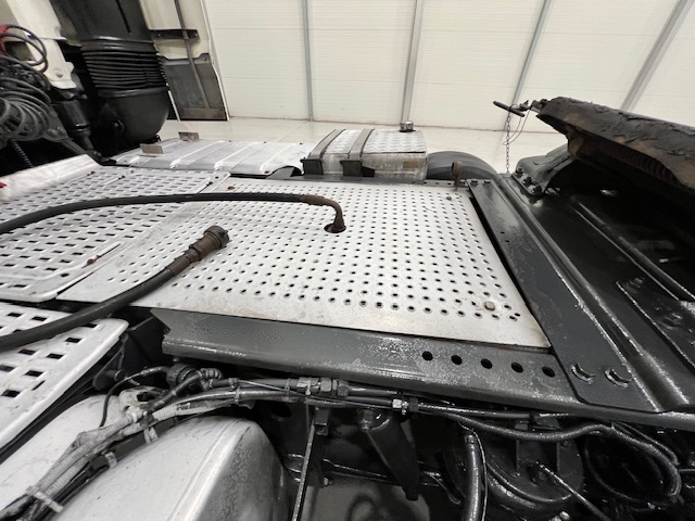 DAF XF 510 6×2 Midlift Tractor Unit Manual