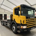 Scania 114 340 6×2 Rear Lift Day Cab Beavertail - thumbnail