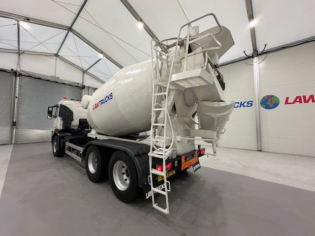 Volvo FM 330 6×4 Day Cab Cement Mixer