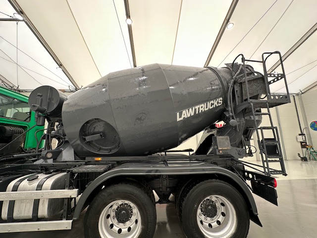 DAF CF 370 6×4 Day Cab Concrete Mixer