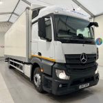 Mercedes Actros 1830 Sleeper Cab Box Van - thumbnail