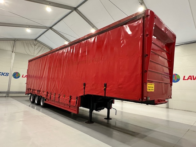 Kerbaid Miles Nunn Tri Axle Stepframe Enclosed Lowloader