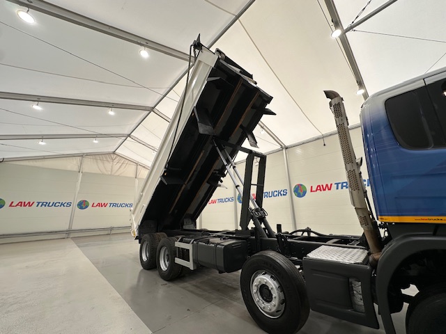 Scania P400 8×4 Rest Cab Steel Tipper