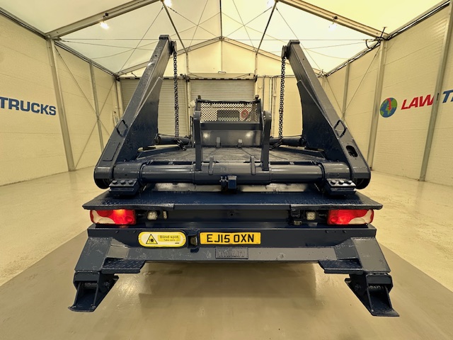 Scania P250 4×2 Day Cab Skip Loader