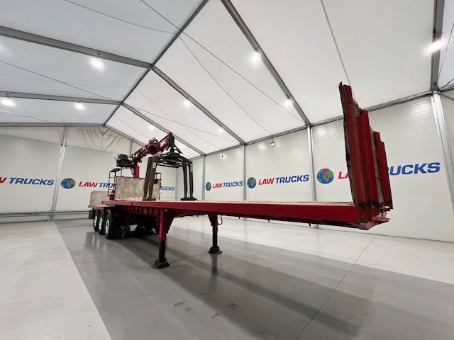 Corus Tri Axle Flatbed Brick Grab Trailer